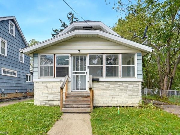 970 Mercer Avenue , Akron, OH 44320