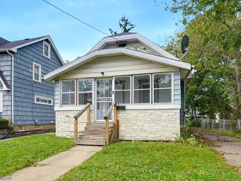970 Mercer Avenue , Akron, OH 44320 Photo 2