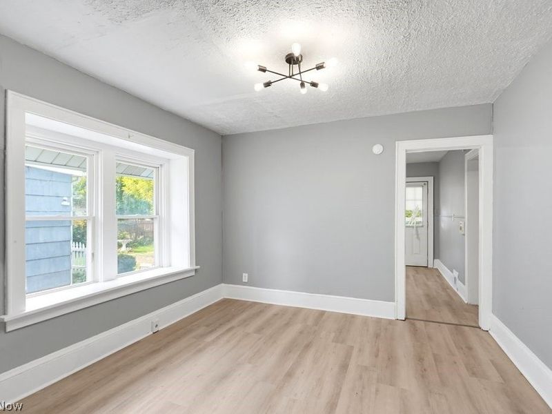 970 Mercer Avenue , Akron, OH 44320 Photo 8