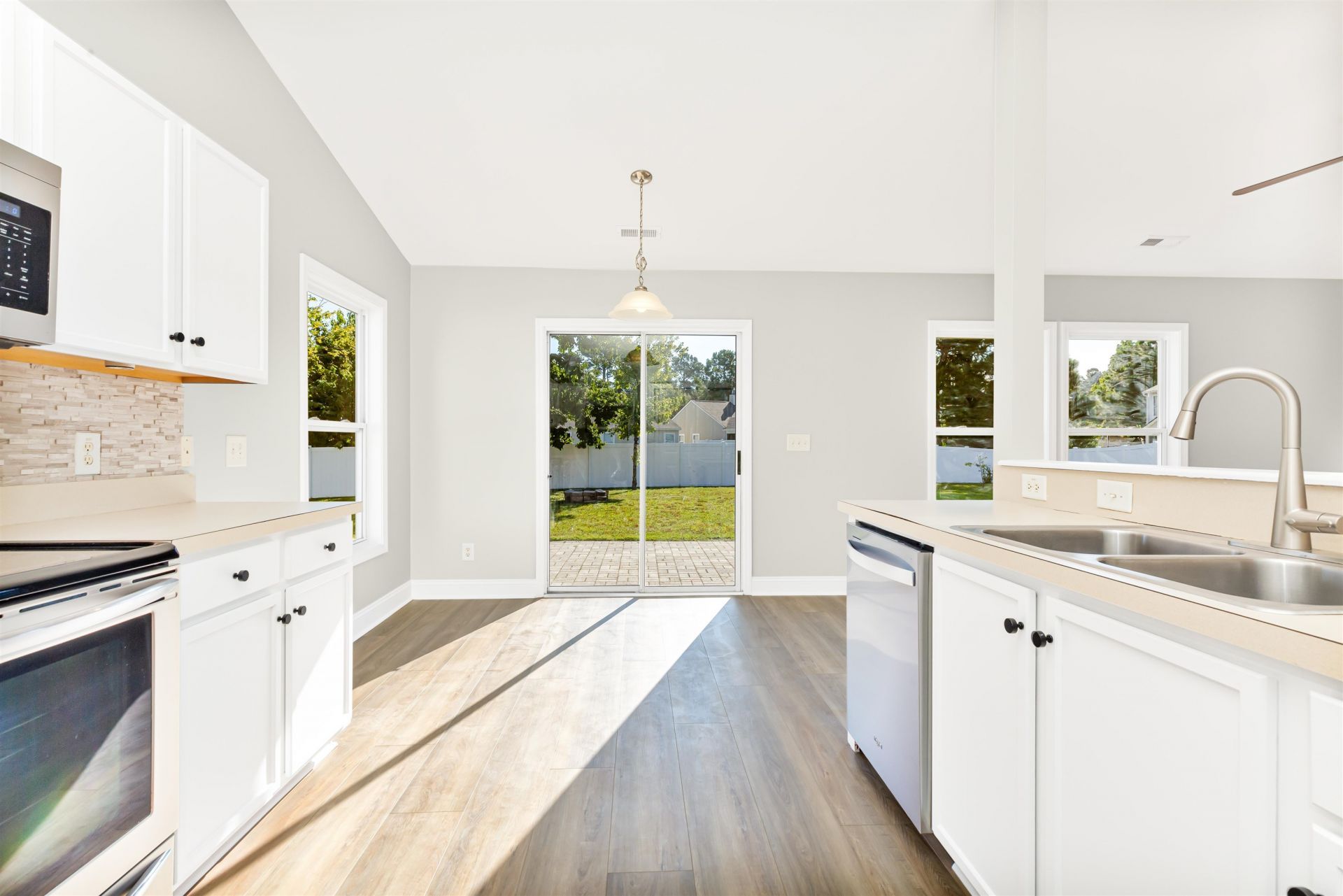 4008 Scarlet Oak Ct. Photo 11
