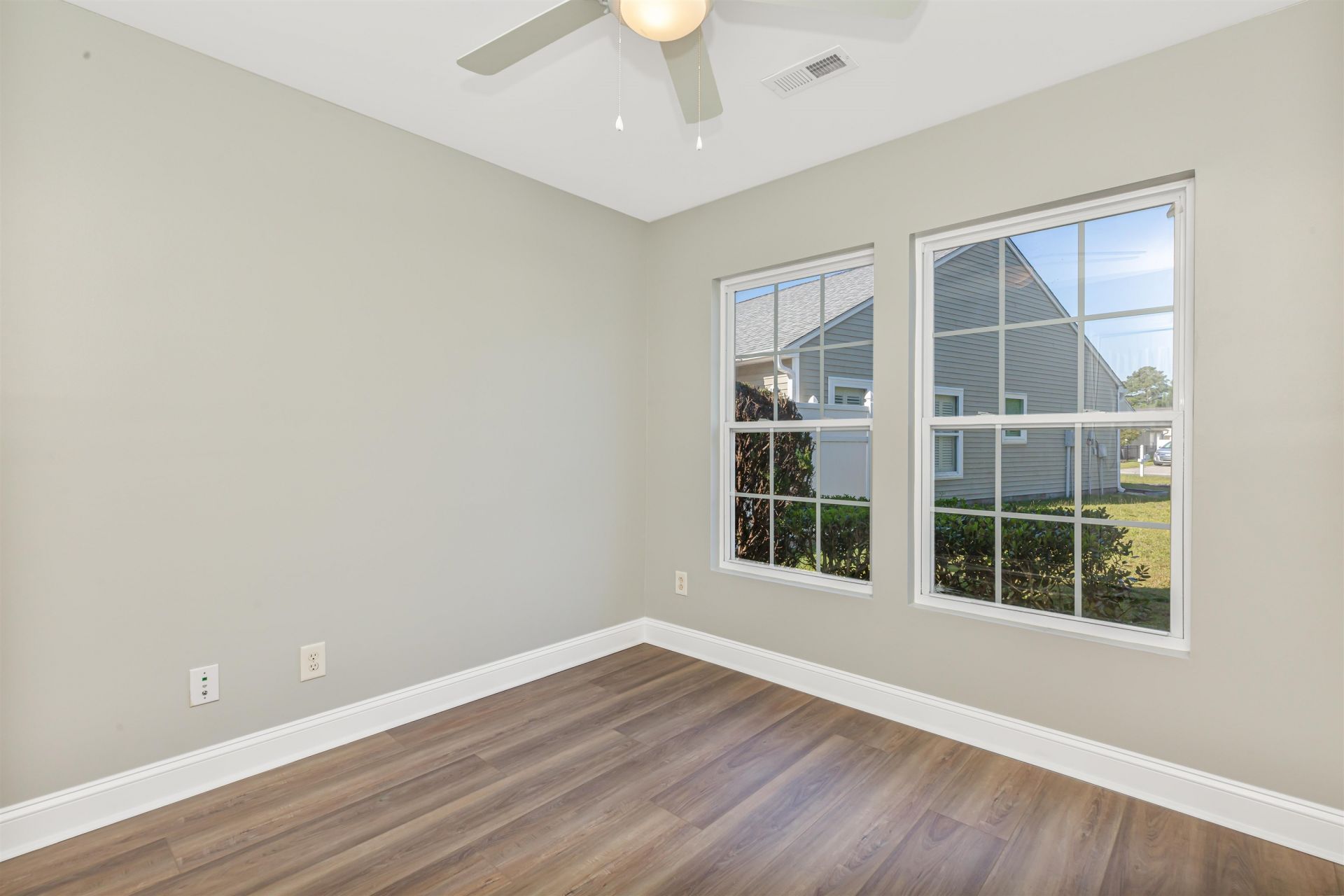 4008 Scarlet Oak Ct. Photo 22