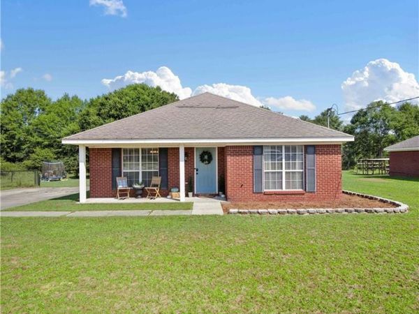 8070 Meadowood Drive, Citronelle, AL 36522