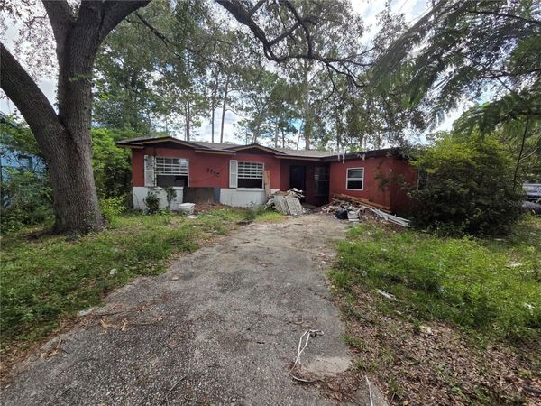 1129 NE 24TH TERRACE , GAINESVILLE, FL 32641