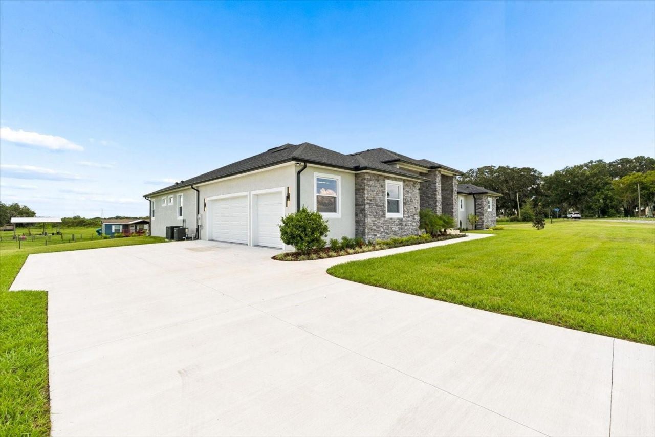 5302 Varn Road, Plant City, FL 33565 Photo