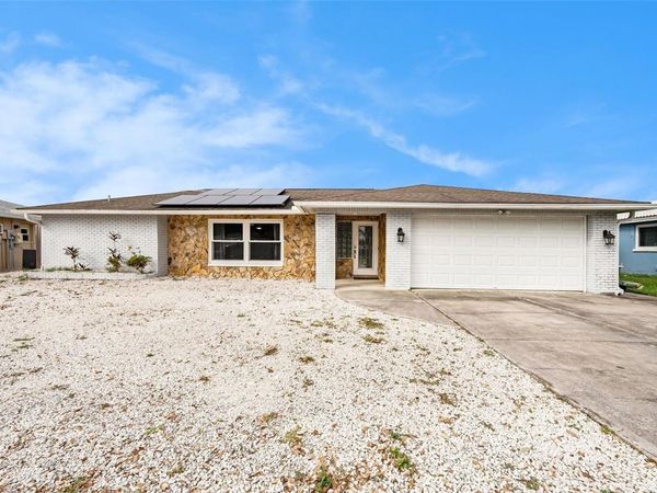 1117 RUSHMORE DRIVE, HOLIDAY, FL 34690