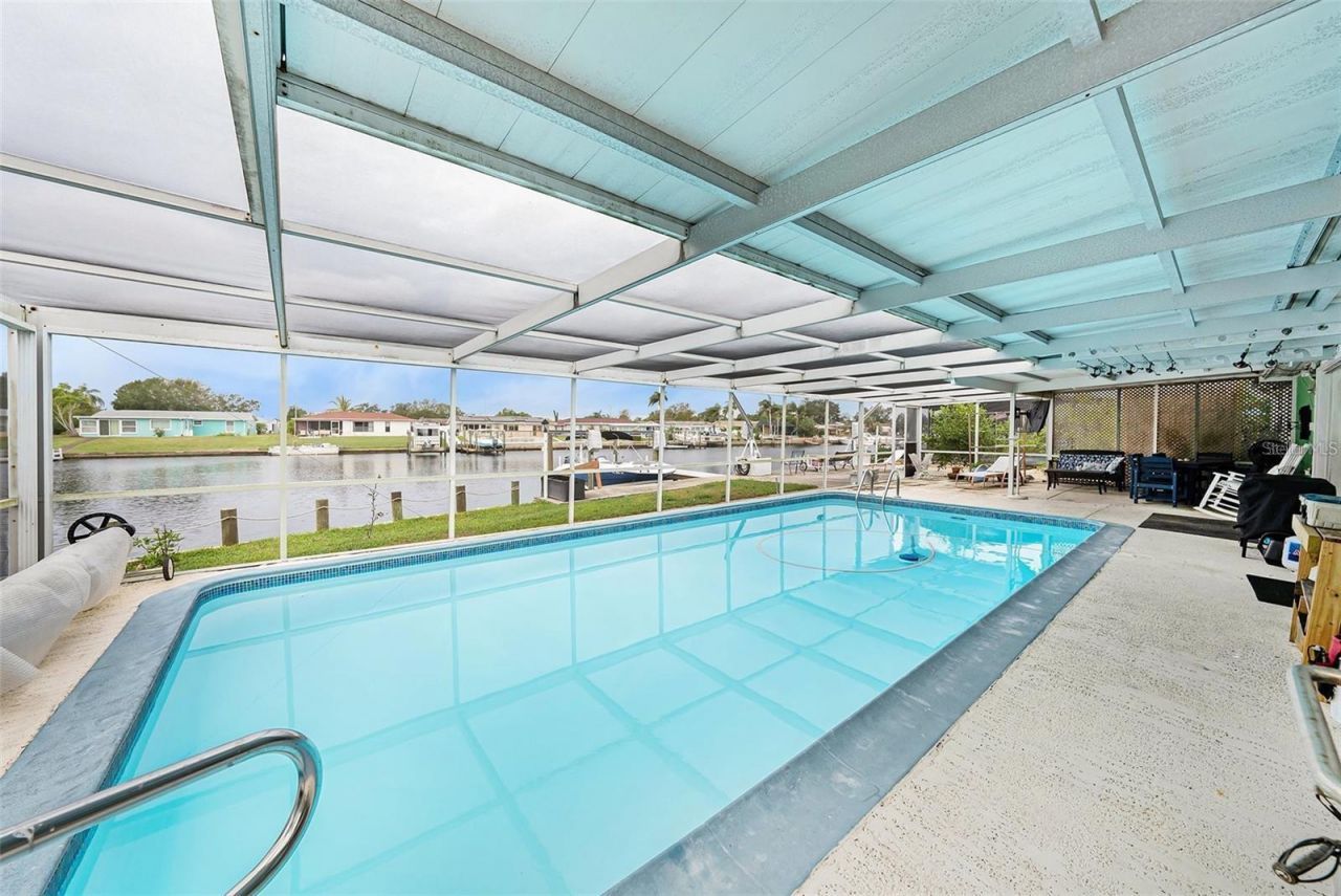 1117 Rushmore Drive, Holiday, FL 34690 Photo