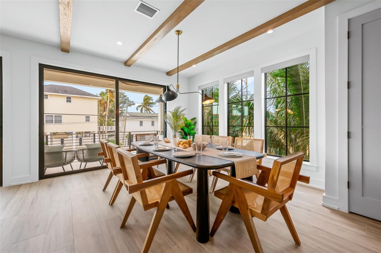 2109 Avenue C, Bradenton Beach, FL 34217 Photo