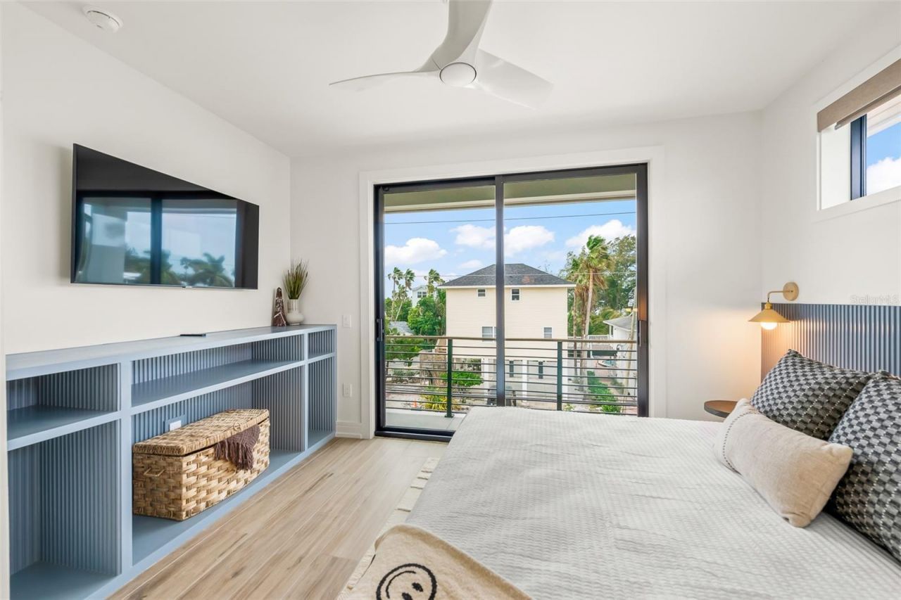 2109 Avenue C, Bradenton Beach, FL 34217 Photo