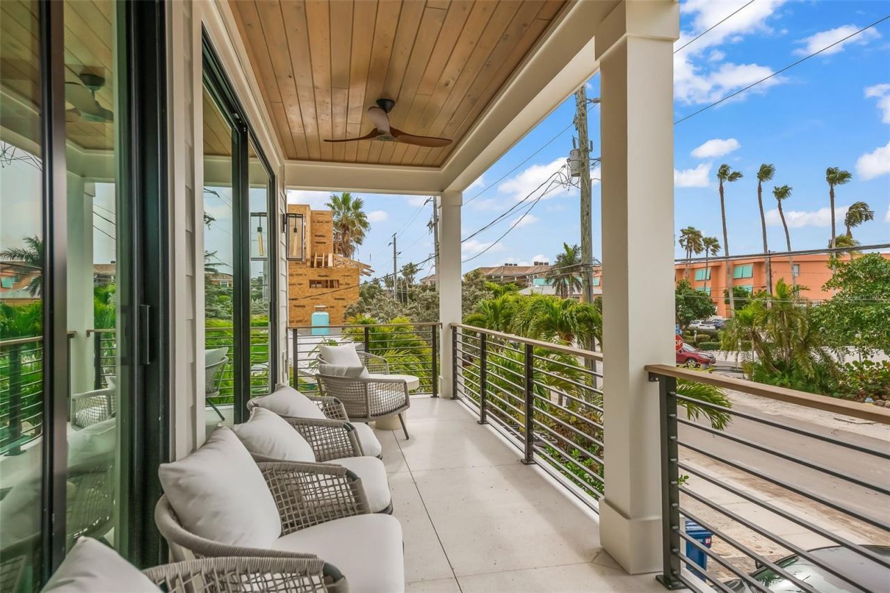 2109 Avenue C, Bradenton Beach, FL 34217 Photo