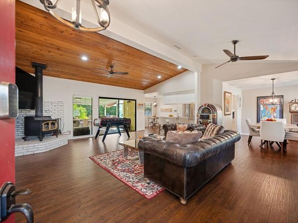 201 Silver Spur Ct, Folsom, CA 95630