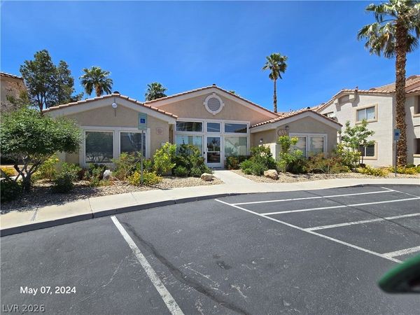 855 N Stephanie Street , Unit 2724, Henderson, NV 89014