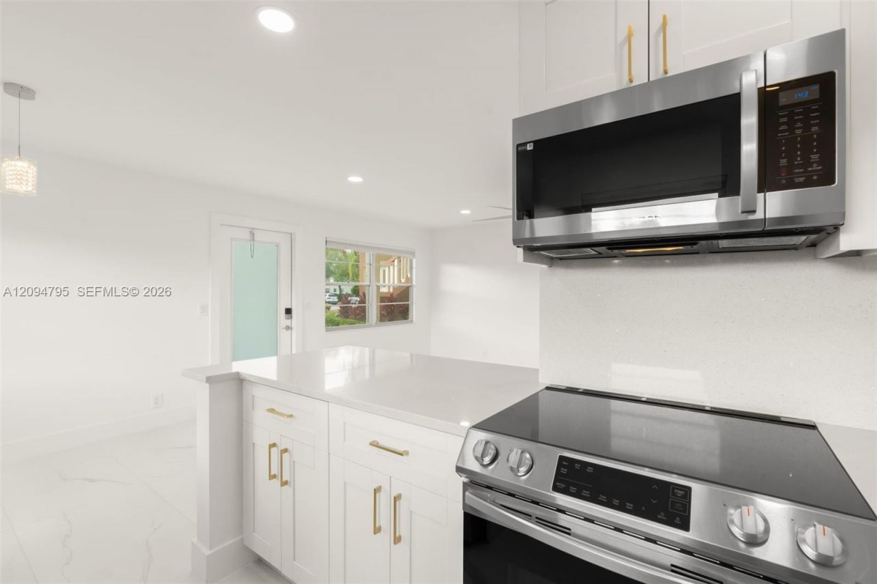 392 Mansfield J, Unit 392, Boca Raton, FL 33434 Photo