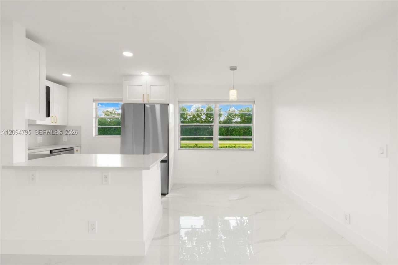 392 Mansfield J, Unit 392, Boca Raton, FL 33434 Photo
