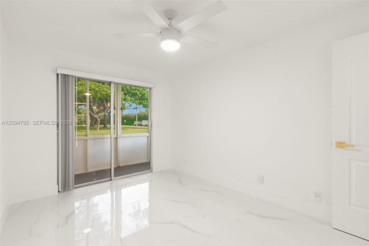 392 Mansfield J, Unit 392, Boca Raton, FL 33434 Photo