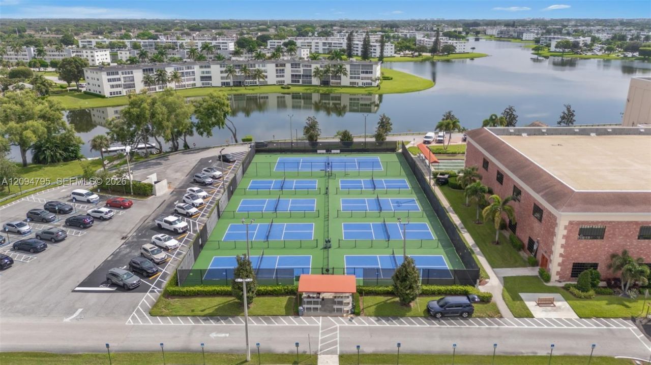 392 Mansfield J, Unit 392, Boca Raton, FL 33434 Photo
