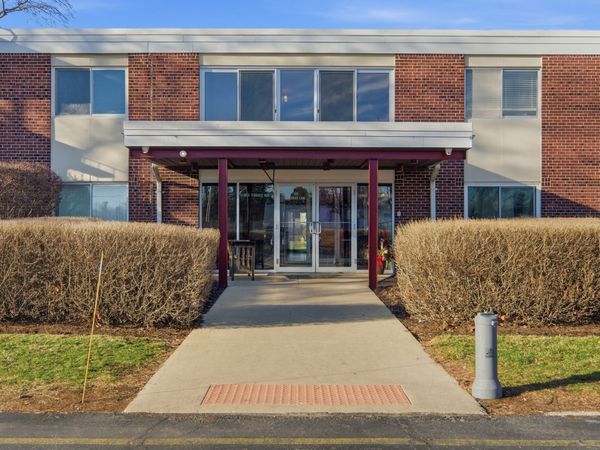 100 Deborah Lane, Unit 28B, Wheeling, IL 60090