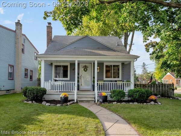 2000 Kalama Avenue, Royal Oak, Mi 48067