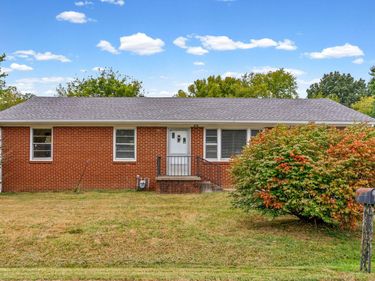616 Vass Lane, Hopkinsville, KY 42240