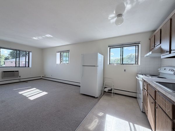 192 Salem St, Unit 9, Medford, MA 02155