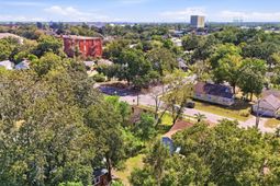 2144 Banyan Street photo 4