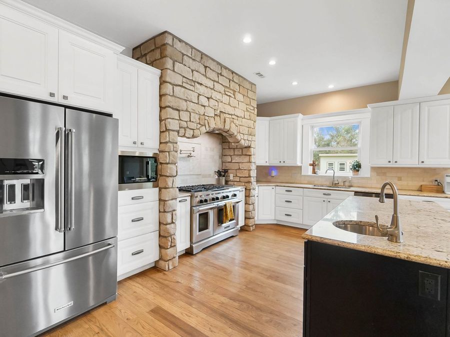 Property Image 16