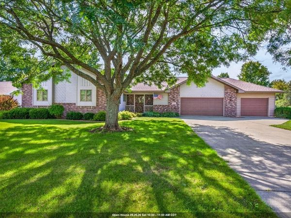W6561 CEDAR LANE, Greenville, WI 54913