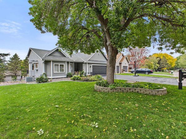 13762 93rd Place N, Maple Grove, MN 55369