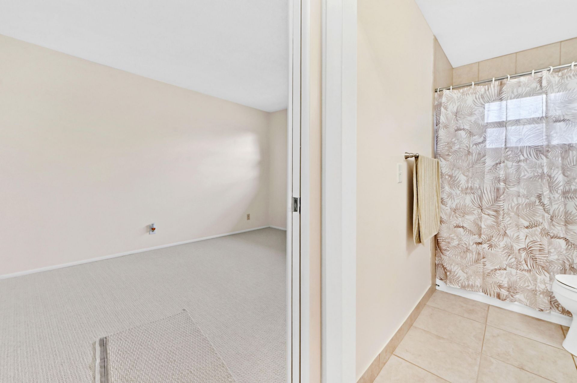 2766 Emory Drive E, Unit I, West Palm Beach, FL 33415 Photo