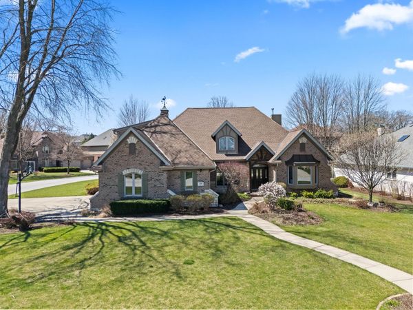 208 Sawgrass Drive, Palos Heights, IL 60463