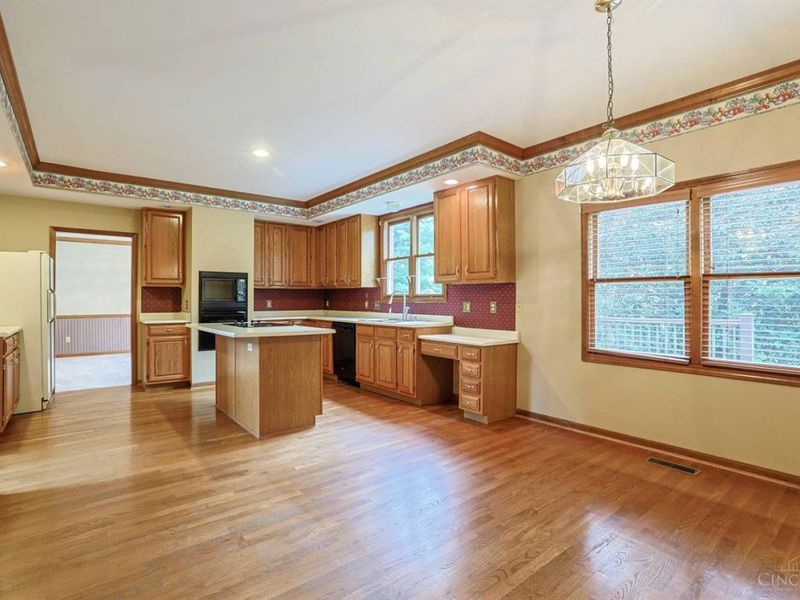 6099 Balsam Drive, Miami Township, OH 45150 Photo 26