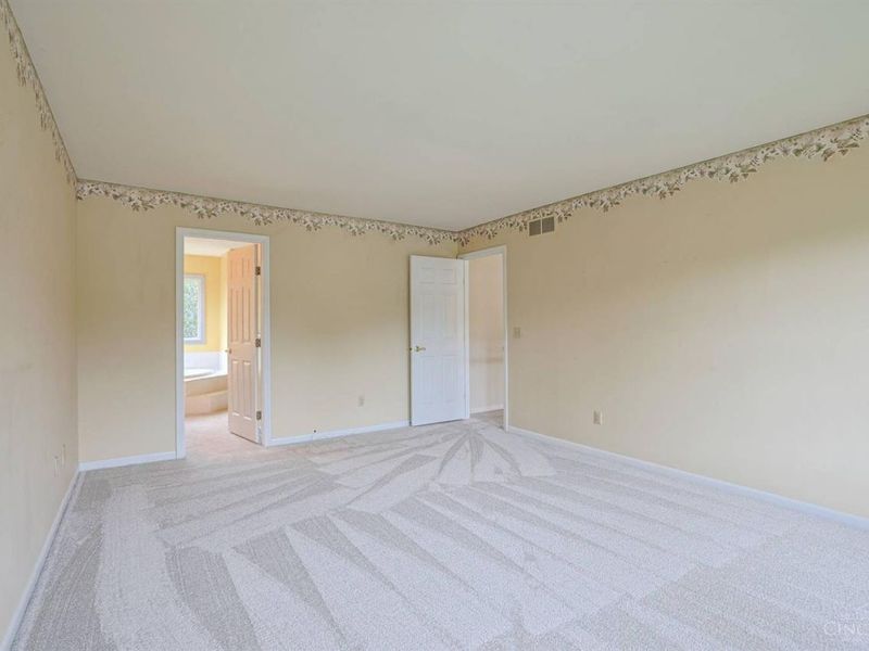 6099 Balsam Drive, Miami Township, OH 45150 Photo 36