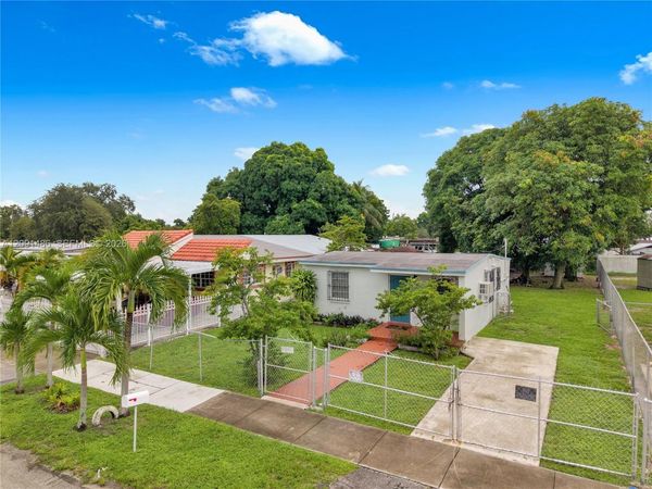 3170 NW 97th St , Miami, FL 33147