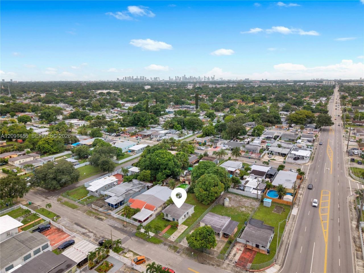 3170 NW 97th St, Miami, FL 33147 Photo