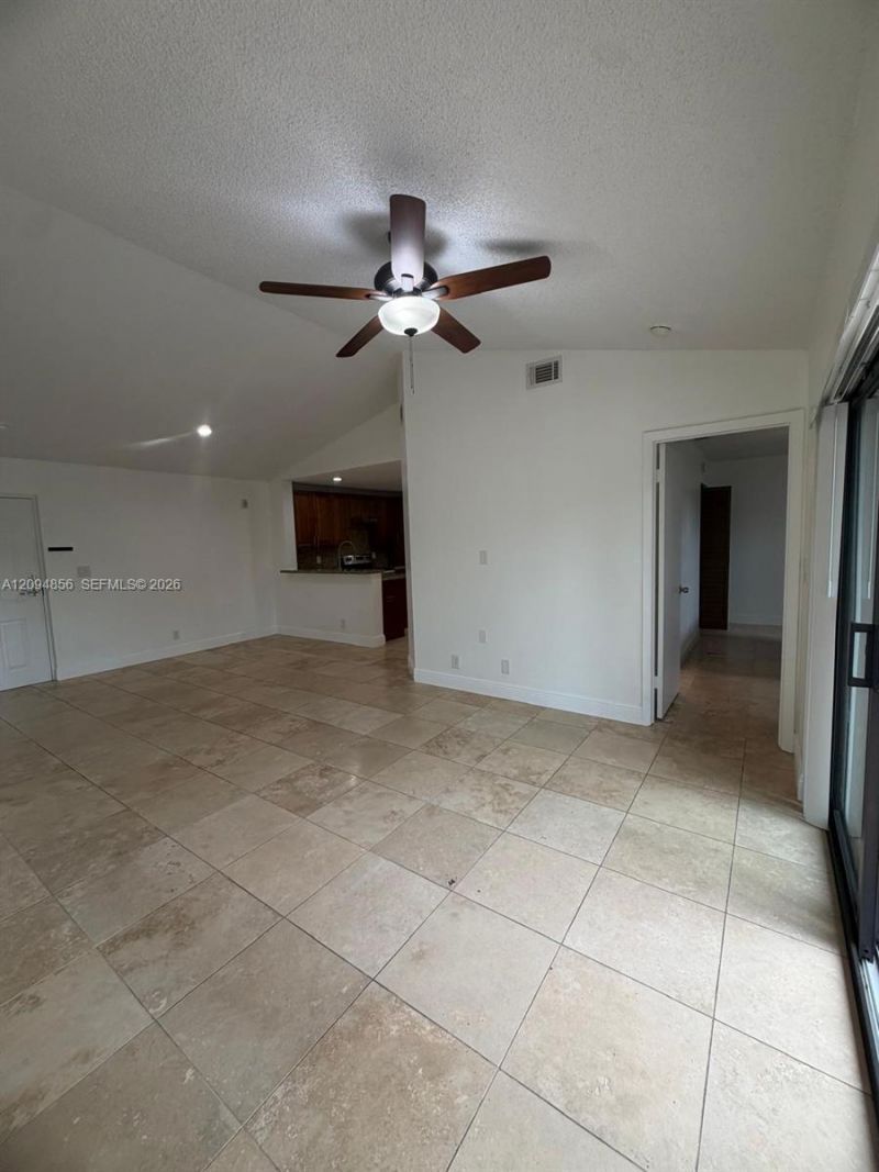 10125 W Sunrise Blvd , Unit 303, Plantation, FL 33322 Photo