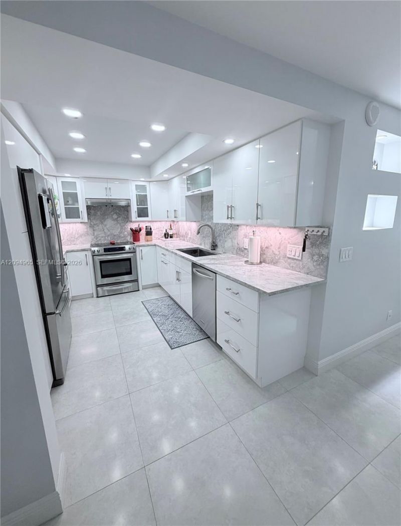 531 N Ocean Blvd , Unit 404, Pompano Beach, FL 33062 Photo