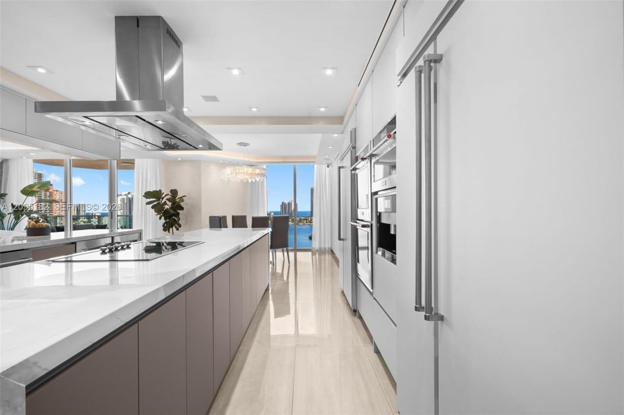 3301 NE 183rd St , Unit 2001, Aventura, FL 33160 Photo