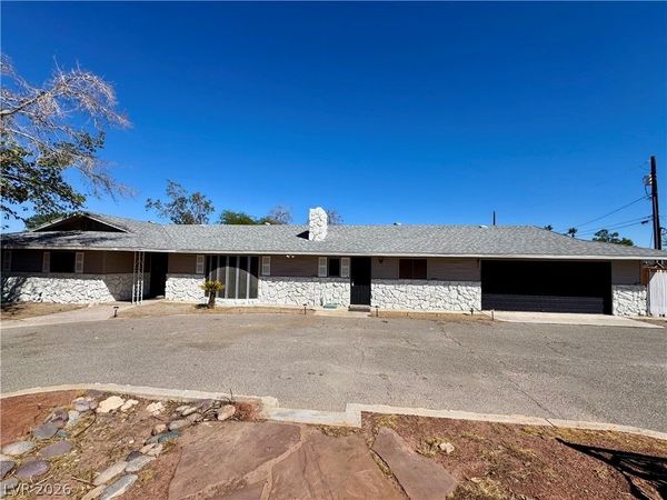 6930 S Valley View Boulevard, Las Vegas, NV 89118