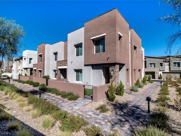 600 N Carriage Hill Drive, Unit 1021, Las Vegas, NV 89138