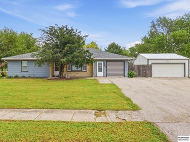 240 E Street, Eagle, NE 68347