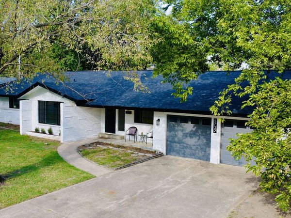 5732 S 70th East Avenue , Tulsa, OK 74145