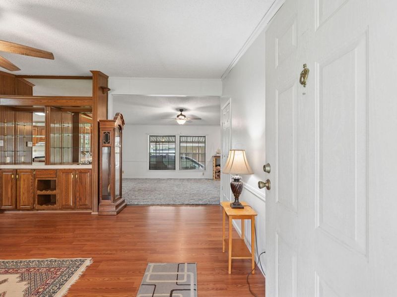 709 Youn-Kin Parkway S, Columbus, OH 43207 Photo 16