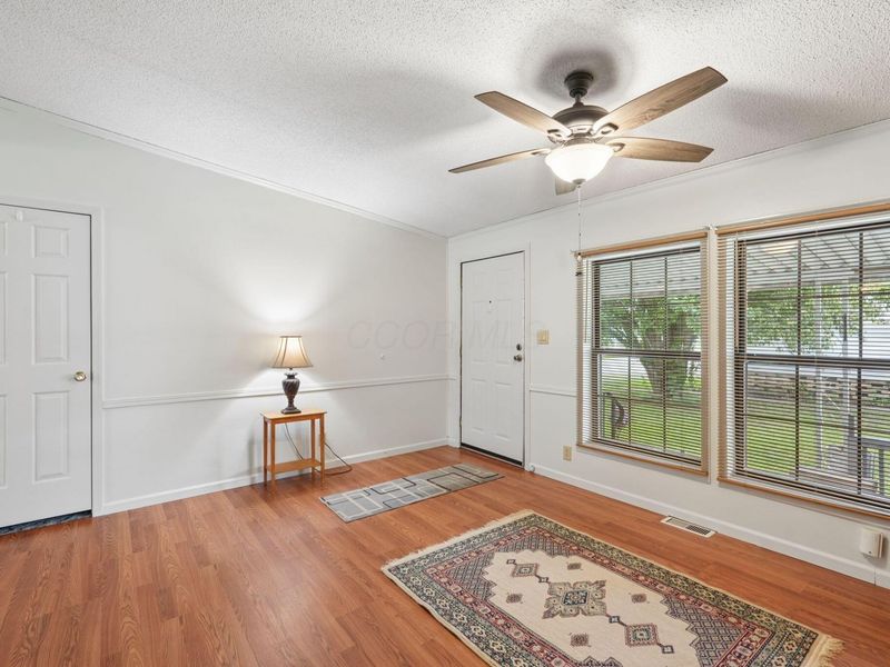 709 Youn-Kin Parkway S, Columbus, OH 43207 Photo 17