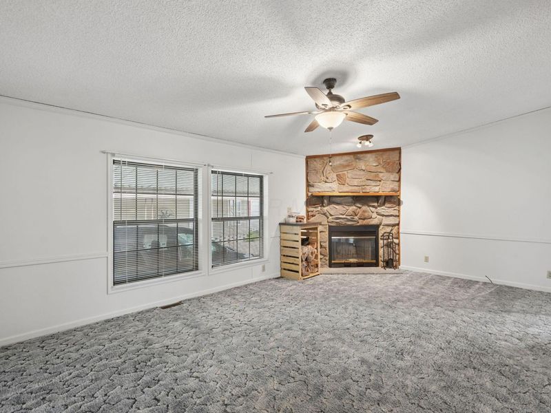 709 Youn-Kin Parkway S, Columbus, OH 43207 Photo 18