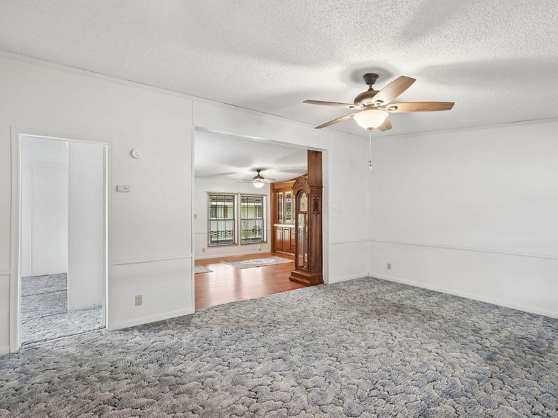 709 Youn-Kin Parkway S, Columbus, OH 43207 Photo 20