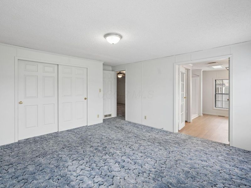 709 Youn-Kin Parkway S, Columbus, OH 43207 Photo 23