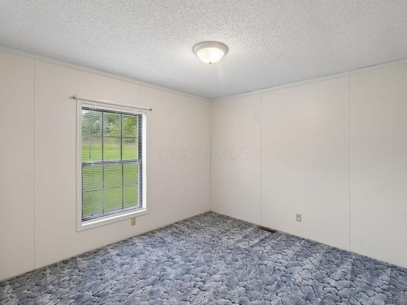 709 Youn-Kin Parkway S, Columbus, OH 43207 Photo 27