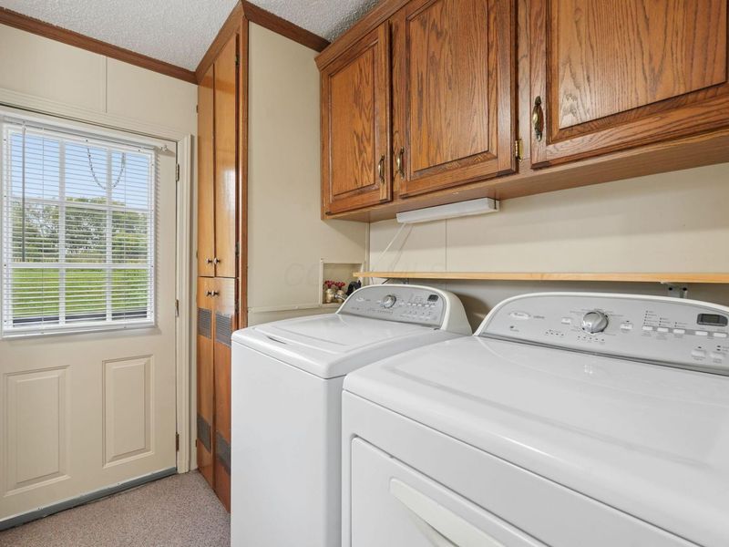 709 Youn-Kin Parkway S, Columbus, OH 43207 Photo 32