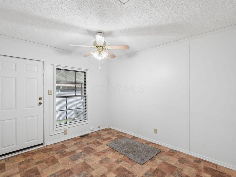709 Youn-Kin Parkway S, Columbus, OH 43207 Photo 7