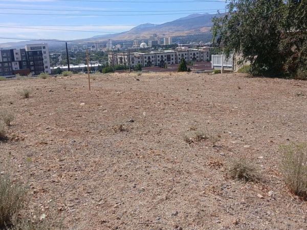 970 Demos Court, Reno, NV 89512