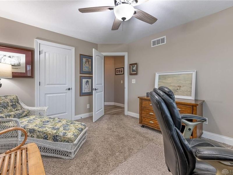 156 Wolf Creek Court, Carlisle, OH 45005 Photo 22